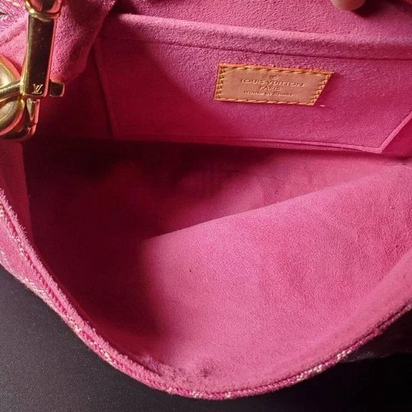 Vintage Louis Vuitton pink denim hobo bag - Picture 2 of 6